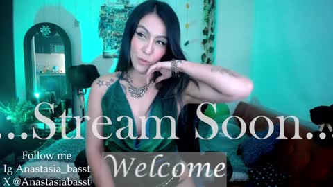 Jennyfer.... but u can say me Anastasia online show from January 5, 11:01 pm