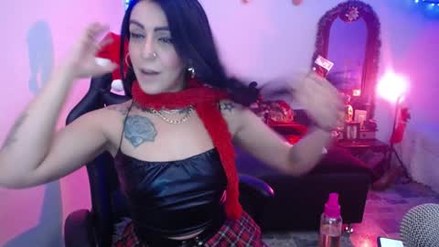 Jennyfer.... but u can say me Anastasia online show from December 23, 4:50 pm