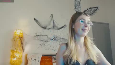 Anastasia online show from October 31, 7:45 am