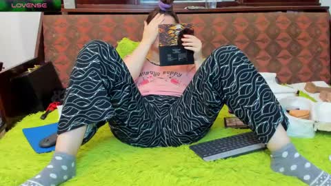 Snapshot of anasunshine chatting on December 18, 12:51 pm Ana online show from December 18, 12:51 pm