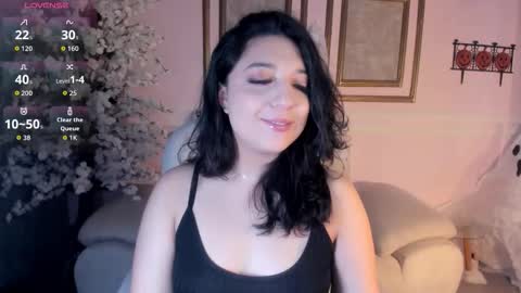 Ana online show from October 6, 8:02 pm