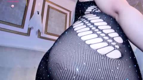 Ana online show from October 2, 9:42 pm