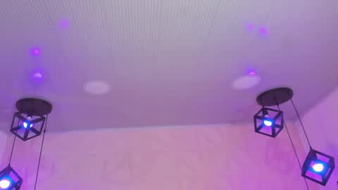 Ana online show from October 20, 7:06 pm