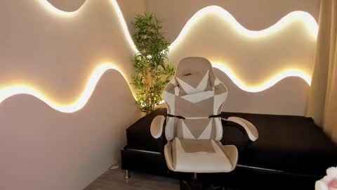 anaya_olyx online show from September 18, 5:39 am
