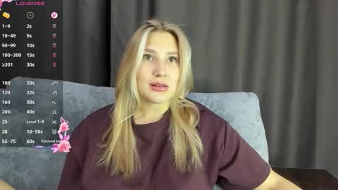 Snapshot of and1sa chatting on October 24, 6:48 pm Andisa online show from October 24, 6:48 pm