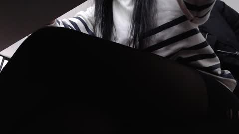   online show from January 24, 11:48 am