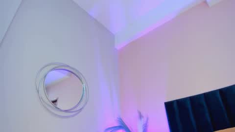 Snapshot of andracyruss chatting on November 1, 3:05 pm Andra Cyrus online show from November 1, 3:05 pm