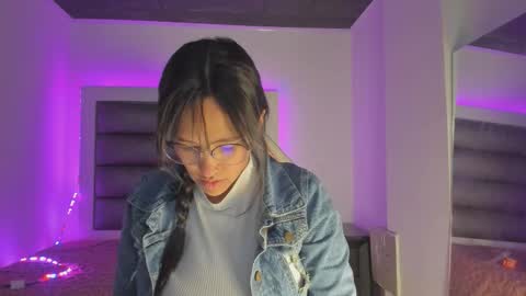 Snapshot of andrea_brunette_ chatting on October 30, 12:39 pm andrea_brunette_ online show from October 30, 12:39 pm