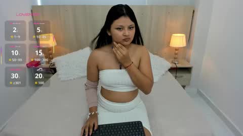 Andrea Caicedo online show from October 3, 7:41 pm