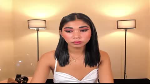 THEA SMITH online show from October 19, 10:17 am