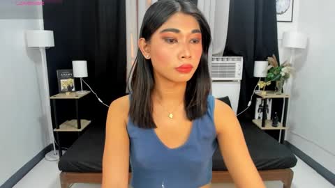 THEA SMITH online show from September 29, 1:54 am