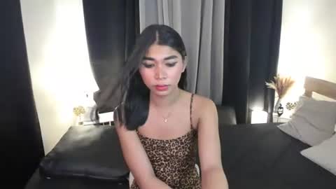 THEA SMITH online show from November 2, 12:19 pm