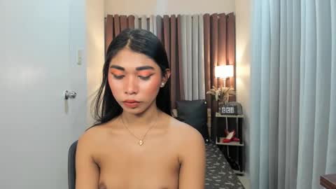 THEA SMITH online show from October 23, 10:21 am