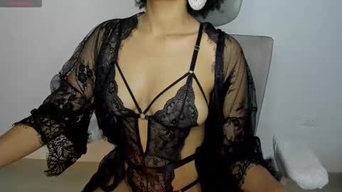 Snapshot of andrearboleda chatting on October 21, 11:25 am Andrea online show from October 21, 11:25 am