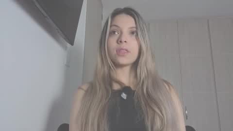 andreau 19 online show from January 14, 1:27 pm