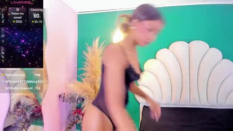 ANEE SAVAL online show from December 16, 12:38 pm