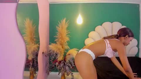 ANEE SAVAL online show from December 15, 1:00 pm