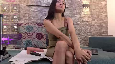 Anell online show from February 7, 7:18 pm