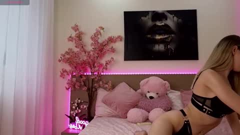 Ane online show from February 6, 11:24 am