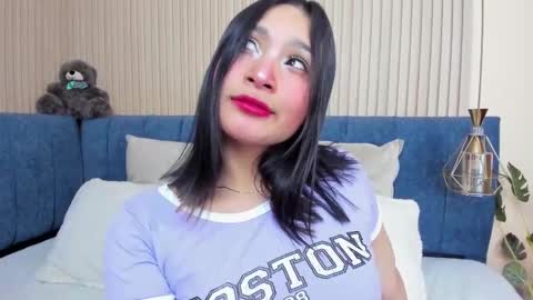 Snapshot of angel__ponce chatting on October 2, 8:03 pm angel__ponce online show from October 2, 8:03 pm