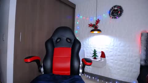 Angel online show from December 20, 5:40 pm