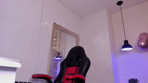 Snapshot of angel_hardy_dl chatting on September 25, 12:15 pm angel hardy online show from September 25, 12:15 pm