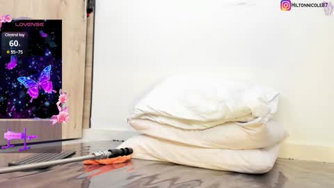 Snapshot of angel_malak chatting on February 2, 6:53 pm ANGEL MALAK online show from February 2, 6:53 pm