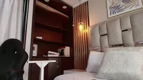 Snapshot of angel_perverted1 chatting on September 25, 11:42 am Nicolle  online show from September 25, 11:42 am