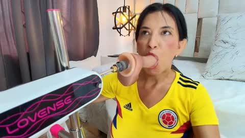 Snapshot of angel_perverted1 chatting on October 17, 12:08 pm Nicolle  online show from October 17, 12:08 pm