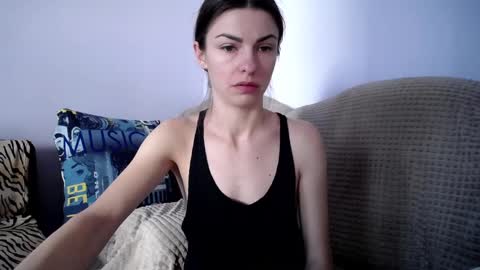 Zoe online show from December 13, 9:04 am