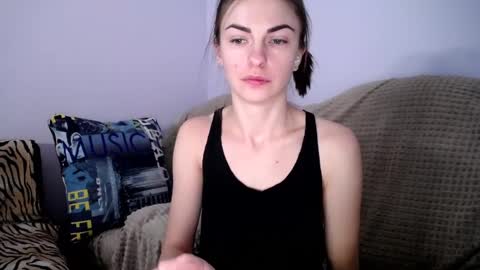 Zoe online show from January 2, 1:40 pm