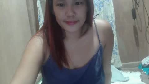 Snapshot of angela413796 chatting on February 6, 8:34 pm angela413796 online show from February 6, 8:34 pm