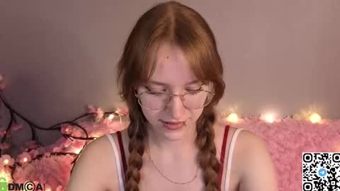 Angela online show from January 12, 8:30 am