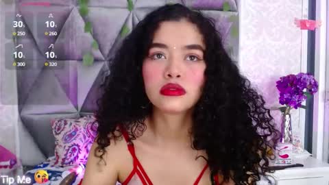 Snapshot of angela_lovee1 chatting on December 7, 12:02 pm Angela online show from December 7, 12:02 pm