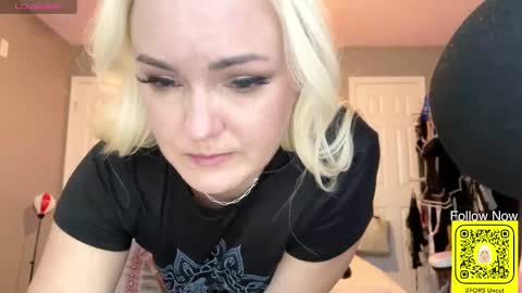 Angie World online show from September 15, 10:06 pm