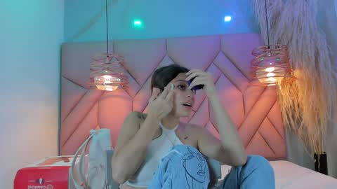 ANGELA online show from December 11, 12:12 pm