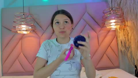 ANGELA online show from December 13, 12:28 pm