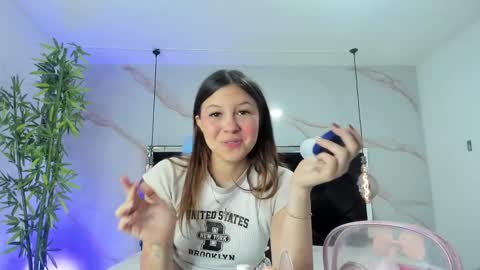 ANGELA online show from October 3, 12:43 pm