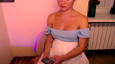 Alice online show from October 9, 12:42 pm