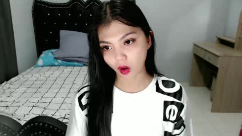 angelari_slut online show from January 26, 5:13 am