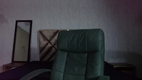 Snapshot of angeles_azul chatting on October 13, 4:53 pm angel online show from October 13, 4:53 pm