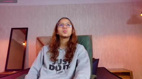 Snapshot of angeles_azul chatting on October 3, 1:16 pm angel online show from October 3, 1:16 pm