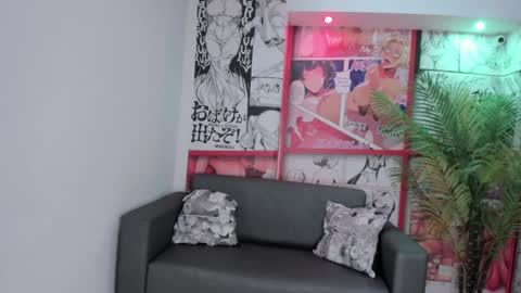 Snapshot of angeli_rivera chatting on March 7, 10:45 am Angeli online show from March 7, 10:45 am