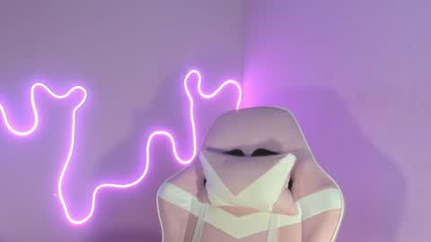 Carolina online show from January 13, 12:41 am