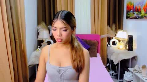 MISS PAU online show from October 9, 10:52 am