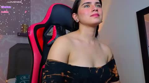 Snapshot of angelica_dymond chatting on September 10, 1:44 pm A N G E L I C A online show from September 10, 1:44 pm