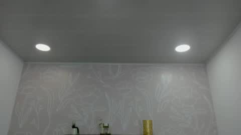 Snapshot of angelica_dymond chatting on February 22, 12:08 pm A N G E L I C A online show from February 22, 12:08 pm