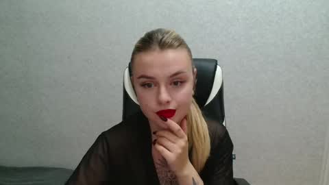 Snapshot of angelicablanch chatting on September 25, 8:28 pm angelicablanch online show from September 25, 8:28 pm