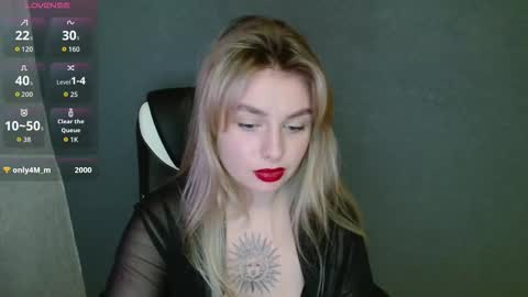 Snapshot of angelicablanch chatting on October 12, 11:07 pm angelicablanch online show from October 12, 11:07 pm