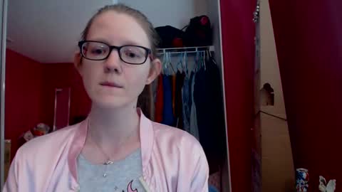 Snapshot of angelicangel3 chatting on March 3, 6:42 pm AngelicAngel online show from March 3, 6:42 pm